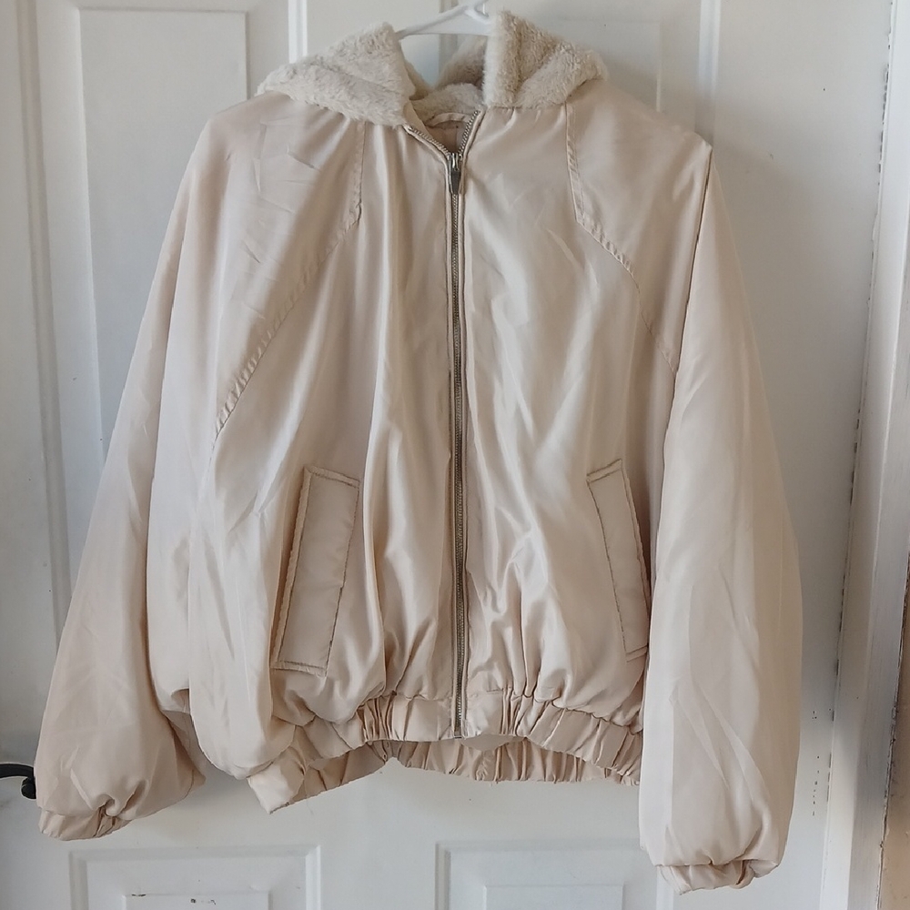 New Look Beige Hooded Puffer Jacket